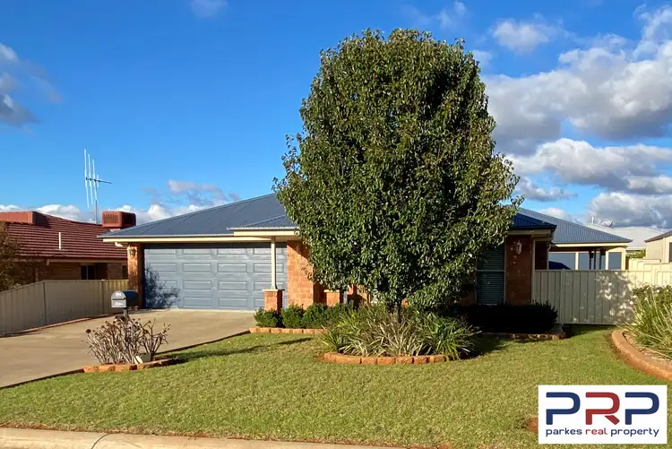 Second view of Homely house listing, 5 Cedar Crescent, Parkes NSW 2870