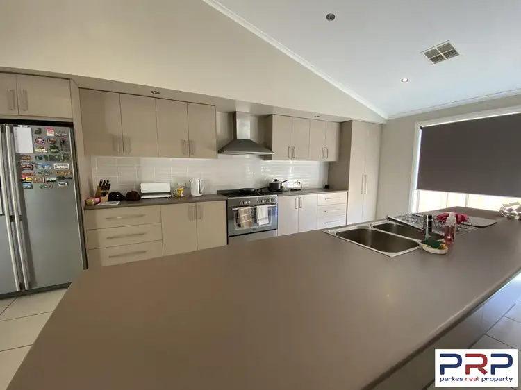 Fifth view of Homely house listing, 5 Cedar Crescent, Parkes NSW 2870