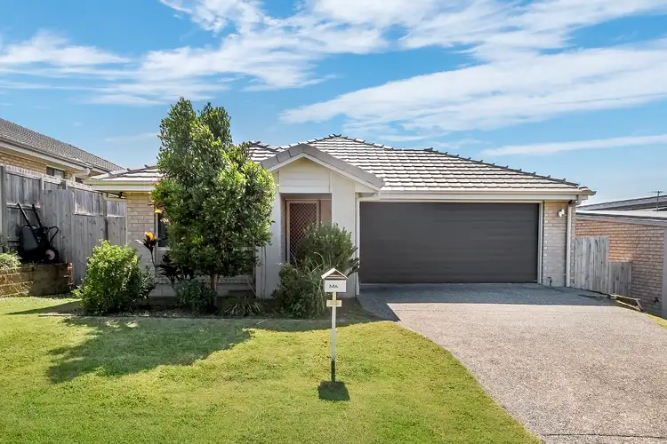 11 Woodrose Circuit, Pimpama QLD 4209