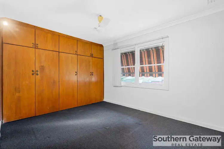 Sixth view of Homely house listing, 6 Dowling Place, Orelia WA 6167