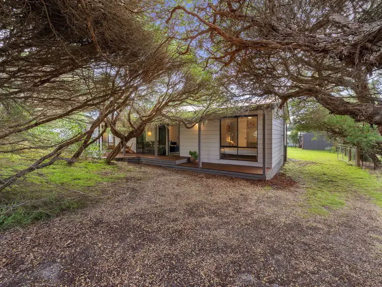 39 Beach Pde, Sandy Point VIC 3959