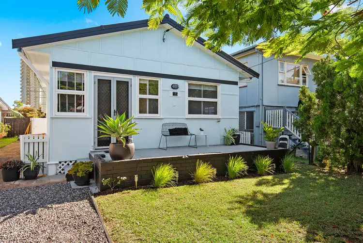 15 Westbrook Street, Woody Point QLD 4019