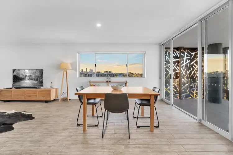 67/17 Carl Street, Woolloongabba QLD 4102