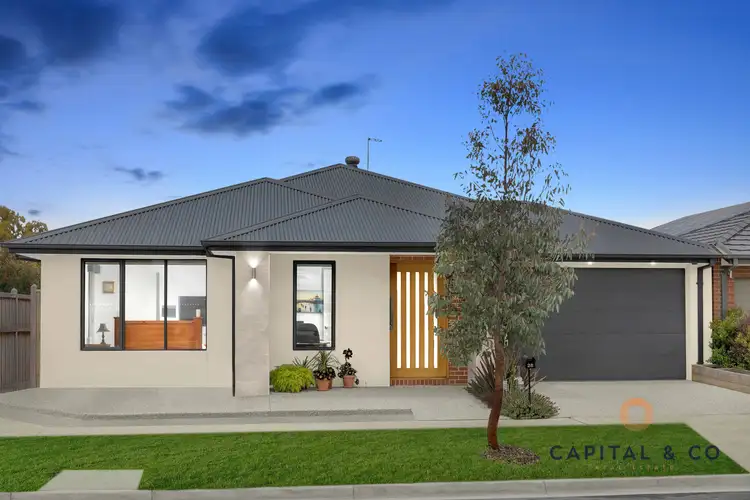 28 Brabourne Street, Mickleham VIC 3064