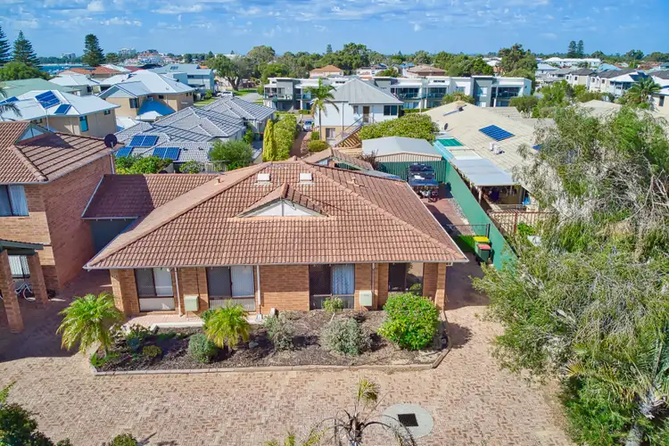 1/33 Fletcher Street, Rockingham WA 6168