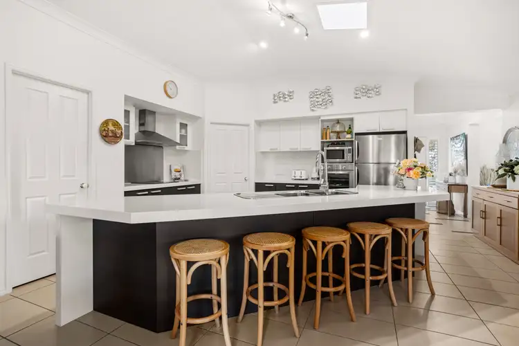 60 Petken Drive, Taree NSW 2430