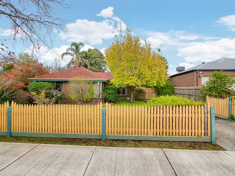 30 Loch Street, Cranbourne VIC 3977