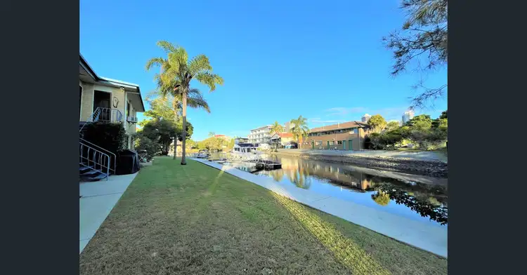 3/73 Bayview Street, Runaway Bay QLD 4216