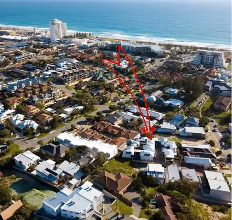 Second view of Homely house listing, 3/15 Nautilus Crescent, Scarborough WA 6019