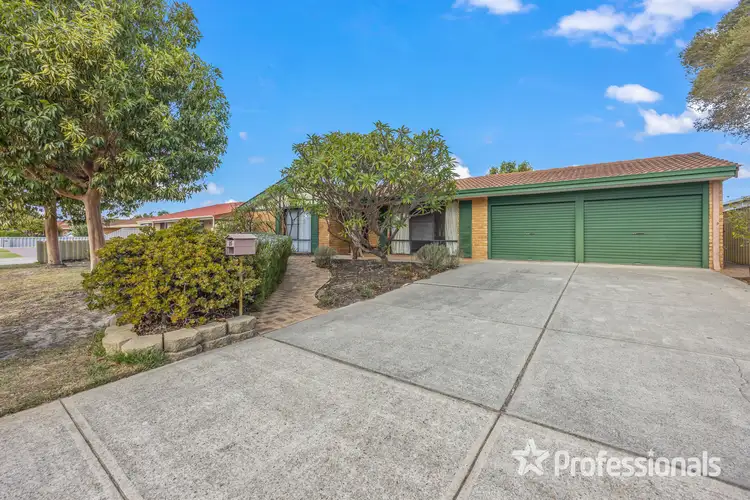 15 Falcon Close, Ballajura WA 6066