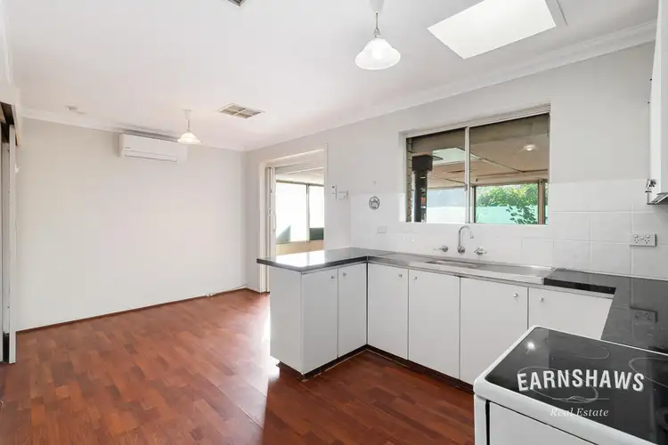Sixth view of Homely house listing, 2 Daine Court, Swan View WA 6056