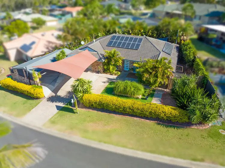 4 Motu Close, Pacific Pines QLD 4211