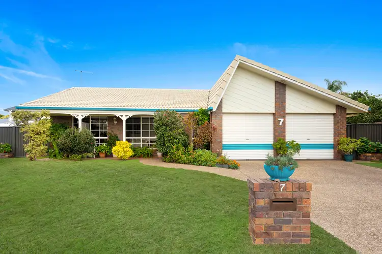 7 Stoddart Court, Carindale QLD 4152