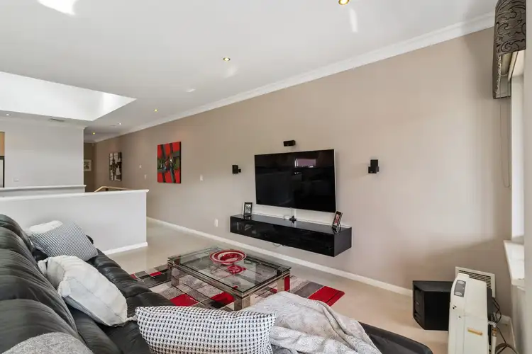 Fifth view of Homely house listing, 15 Wyvern Lane, Woodbridge WA 6056