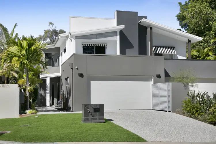 5023A Riverwood Grove, Benowa QLD 4217
