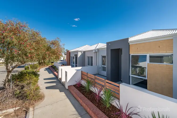 Second view of Homely house listing, 21 Bellini Gardens, Alkimos WA 6038