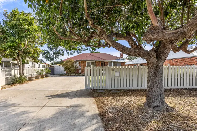 20 Ellison Street, Willagee WA 6156