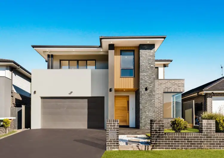 3 Law Crescent, Oran Park NSW 2570