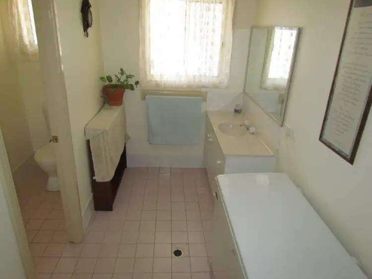 Sixth view of Homely house listing, 74 Preston Dr, Macksville NSW 2447
