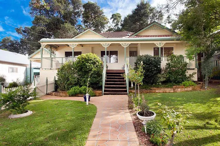 33 Dillwynnia Grove, Heathcote NSW 2233