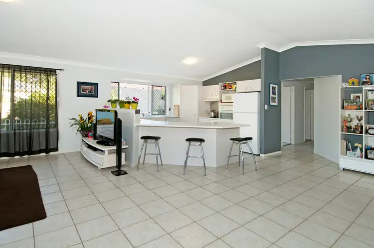 Fifth view of Homely house listing, 7 Burnier Ct, Shailer Park QLD 4128