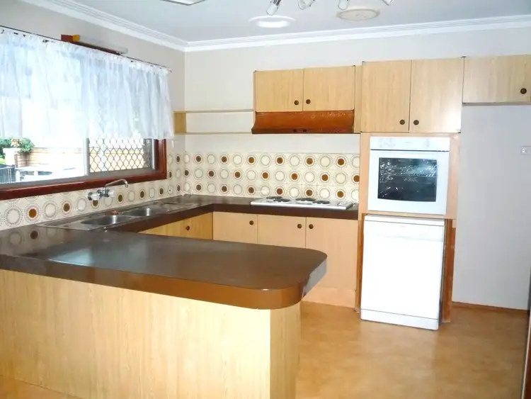 Sixth view of Homely house listing, 15 Helm Court, Mermaid Waters QLD 4218
