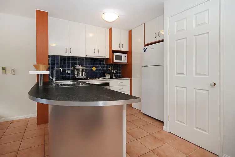 Fourth view of Homely townhouse listing, 3 / 27 Hicks Street, Mount Gravatt East QLD 4122