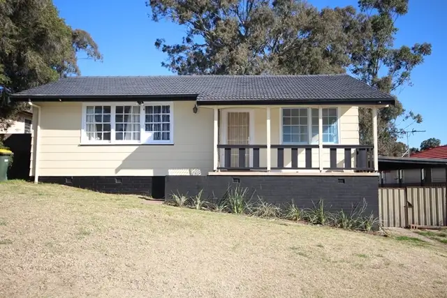 37 Anzac Parade, Muswellbrook NSW 2333