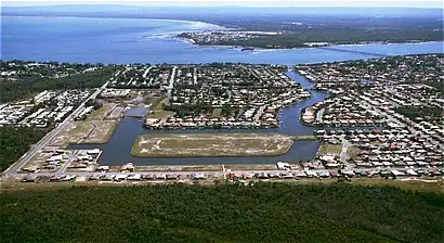 100 Kangaroo Avenue, Bongaree QLD 4507