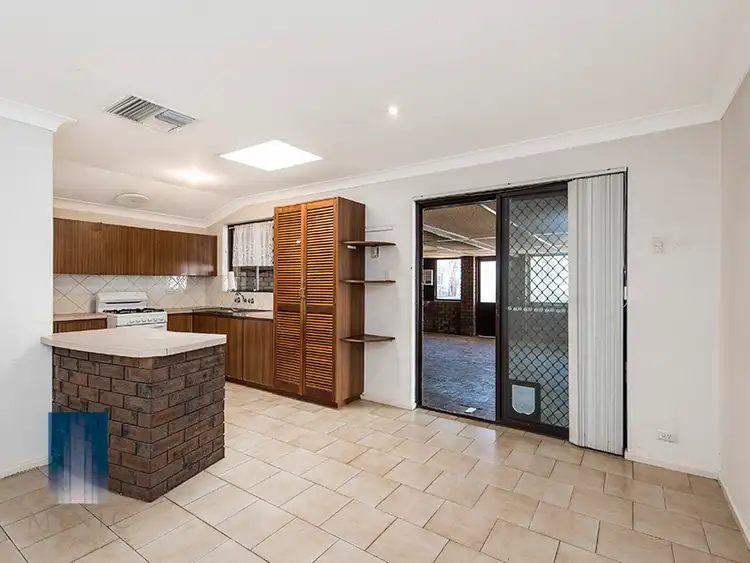 Fifth view of Homely house listing, 7 Meuller Way, Thornlie WA 6108