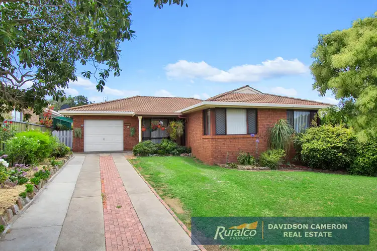 61 Amaroo Drive, Tamworth NSW 2340