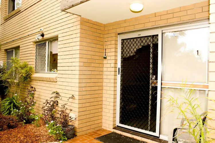 Fourth view of Homely unit listing, 1/4 NALLA COURT, Palm Beach QLD 4221