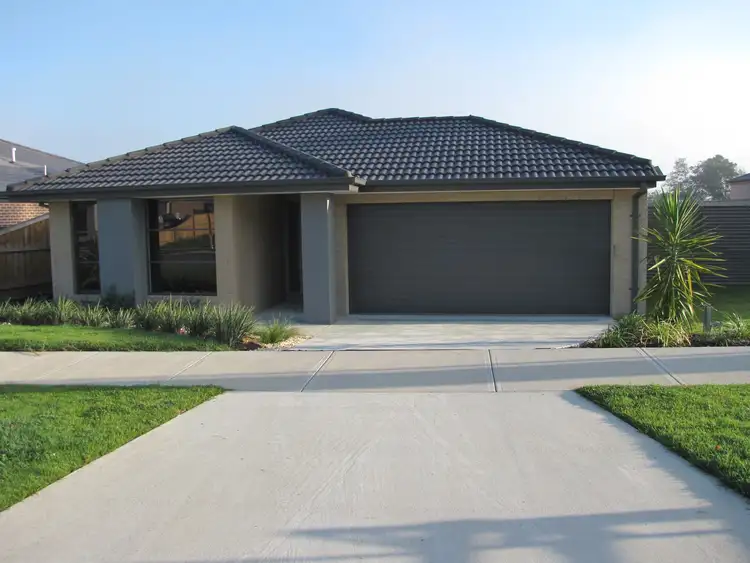 Main view of Homely house listing, 4 Discovery Boulevard, Moe VIC 3825