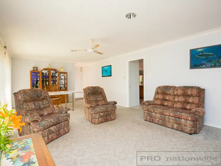 Second view of Homely house listing, 4 Homebush Drive, Woodberry NSW 2322