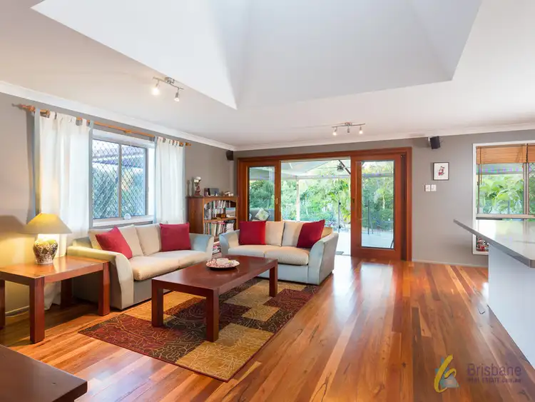 Sixth view of Homely house listing, 5 Ironbark Place, Bellbowrie QLD 4070