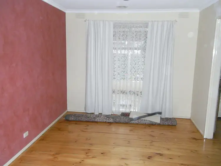 Third view of Homely house listing, 5 Jasmine Place, Melton West VIC 3337