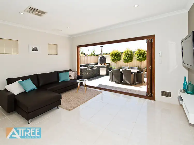 Fifth view of Homely house listing, 21 Diosma Way, Canning Vale WA 6155