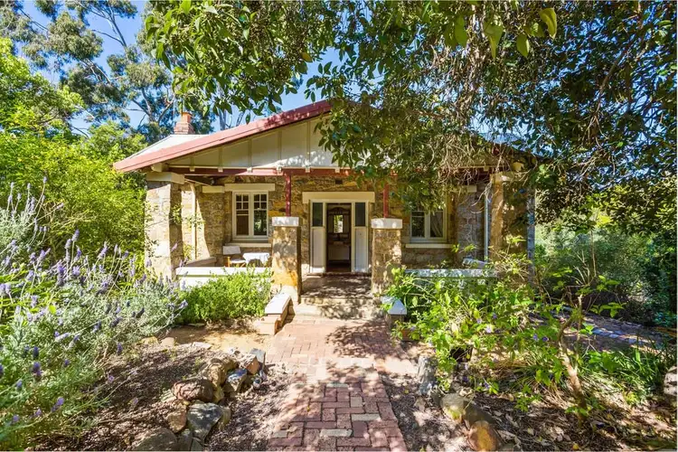 17 Beenong Road, Darlington WA 6070