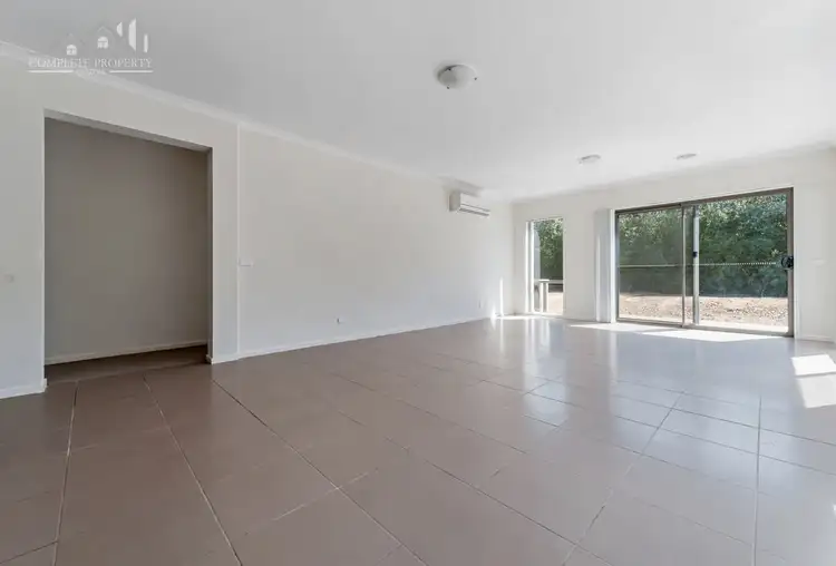 Sixth view of Homely house listing, 11 Kensley Circuit, Craigieburn VIC 3064