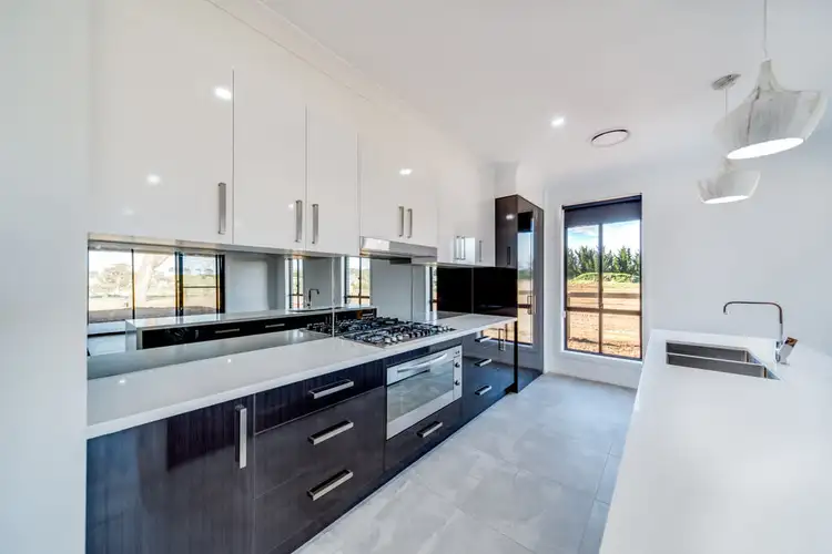 Fifth view of Homely house listing, 7 Little Close, Goulburn NSW 2580