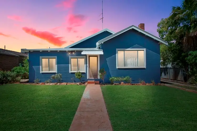 307 Wakaden Street, Griffith NSW 2680