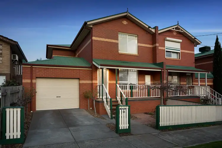 124C HOFFMANS ROAD, Essendon VIC 3040