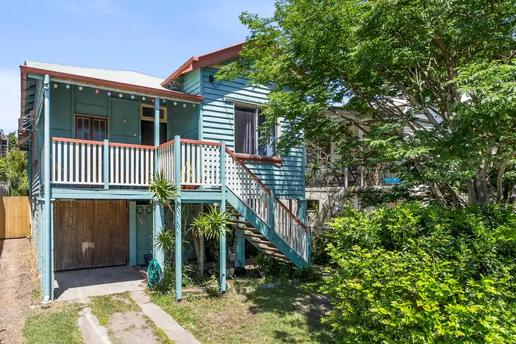 123 Melville Terrace, Manly QLD 4179