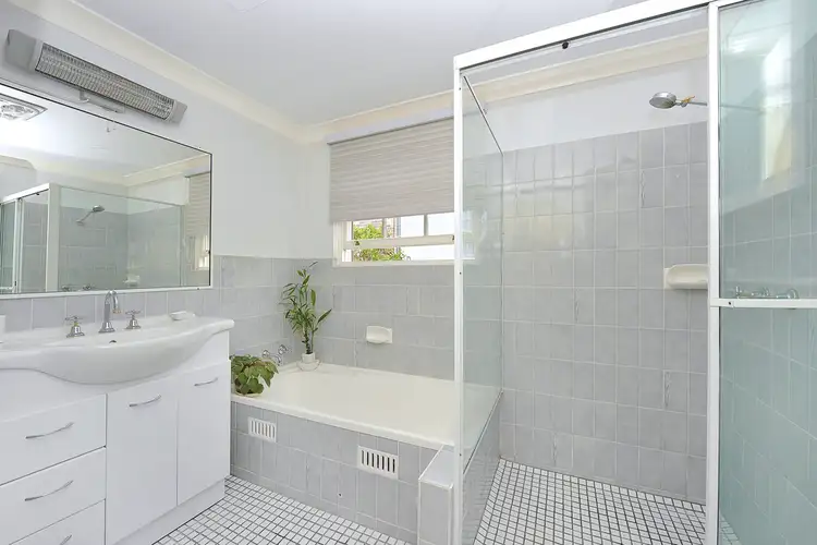 Fourth view of Homely apartment listing, 11 / 25-29 Millewa Avenue, Wahroonga NSW 2076