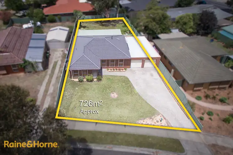 Fourth view of Homely house listing, 6 Isaacs Close, Sunbury VIC 3429