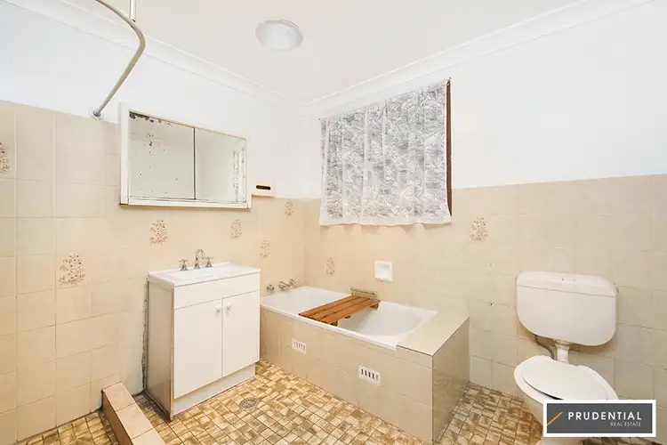 Fifth view of Homely house listing, 14 Monckton Place, Glenfield NSW 2167