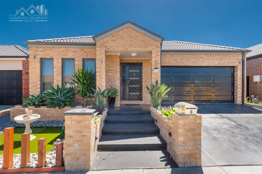 Main view of Homely house listing, 8 Middlesborough Drive, Craigieburn VIC 3064