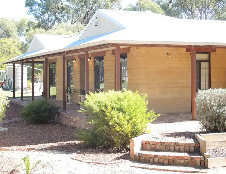 442 Mulga Drive, Parklands WA 6180