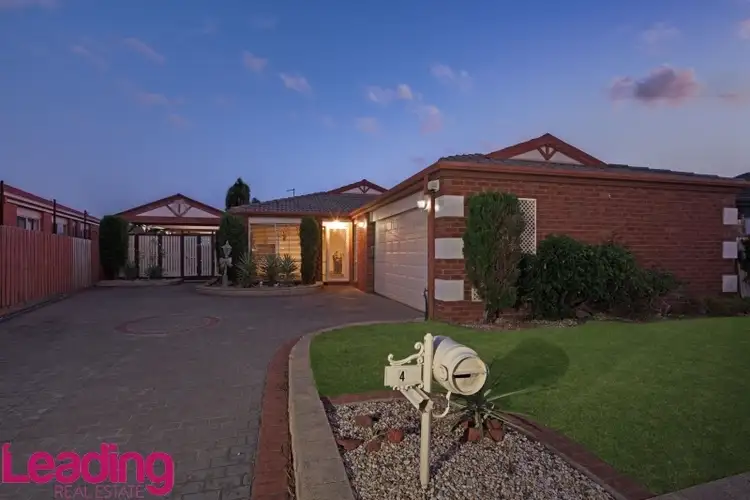 4 Xavier Court, Sunbury VIC 3429