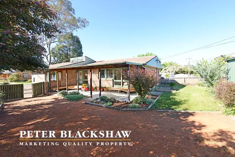9 McCullock Place, Kambah ACT 2902